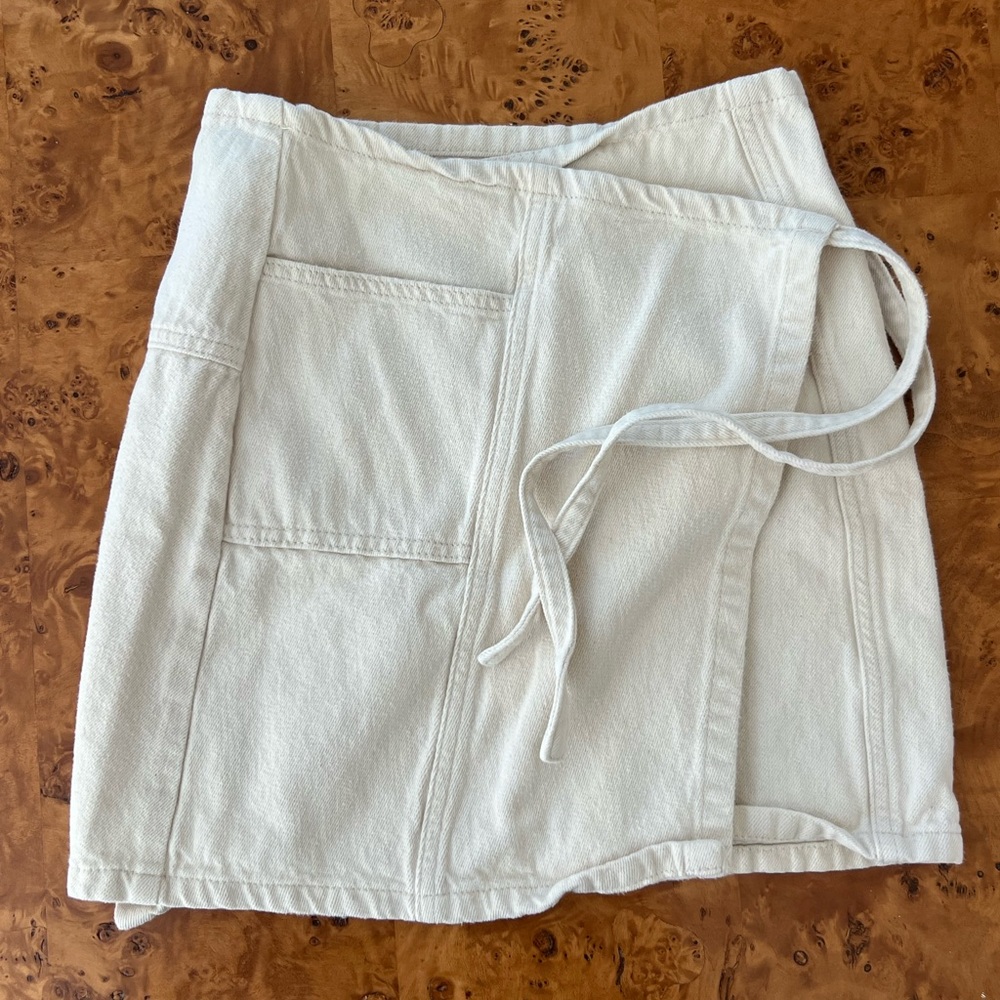 Wrap around skirt